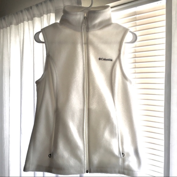 Columbia Jackets & Blazers - White Columbia Fleece Vest